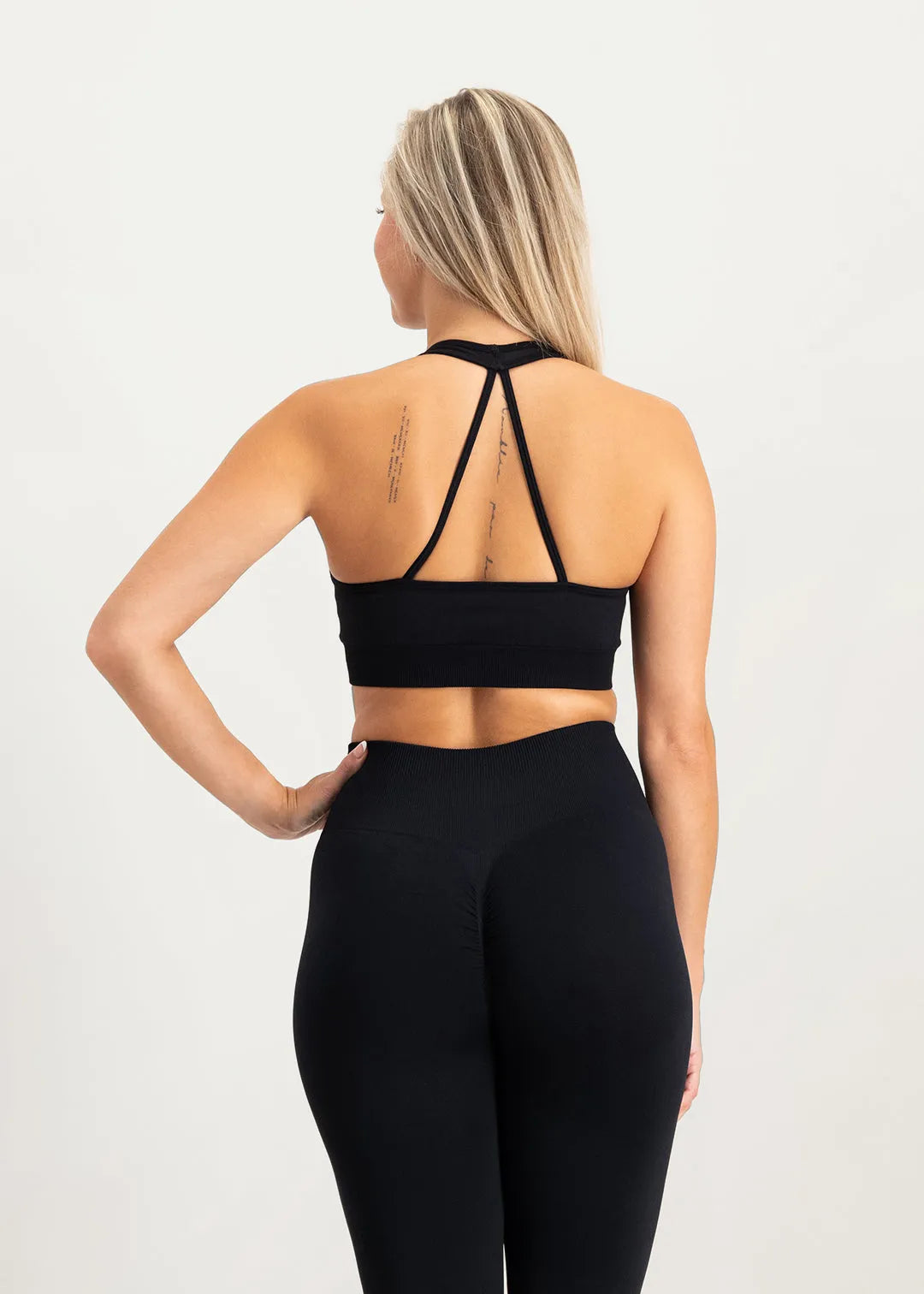 Flare Scrunch Bra Schwarz