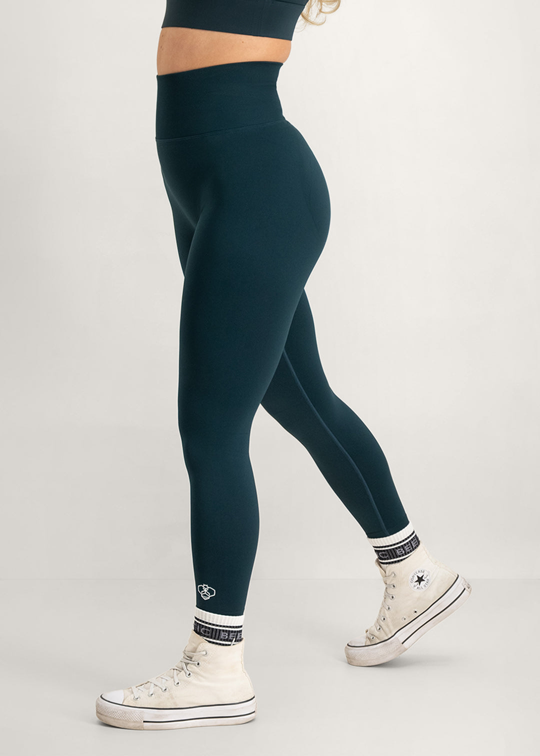 Fusion - Nahtlose Scrunch-Leggings in Waldgrün 