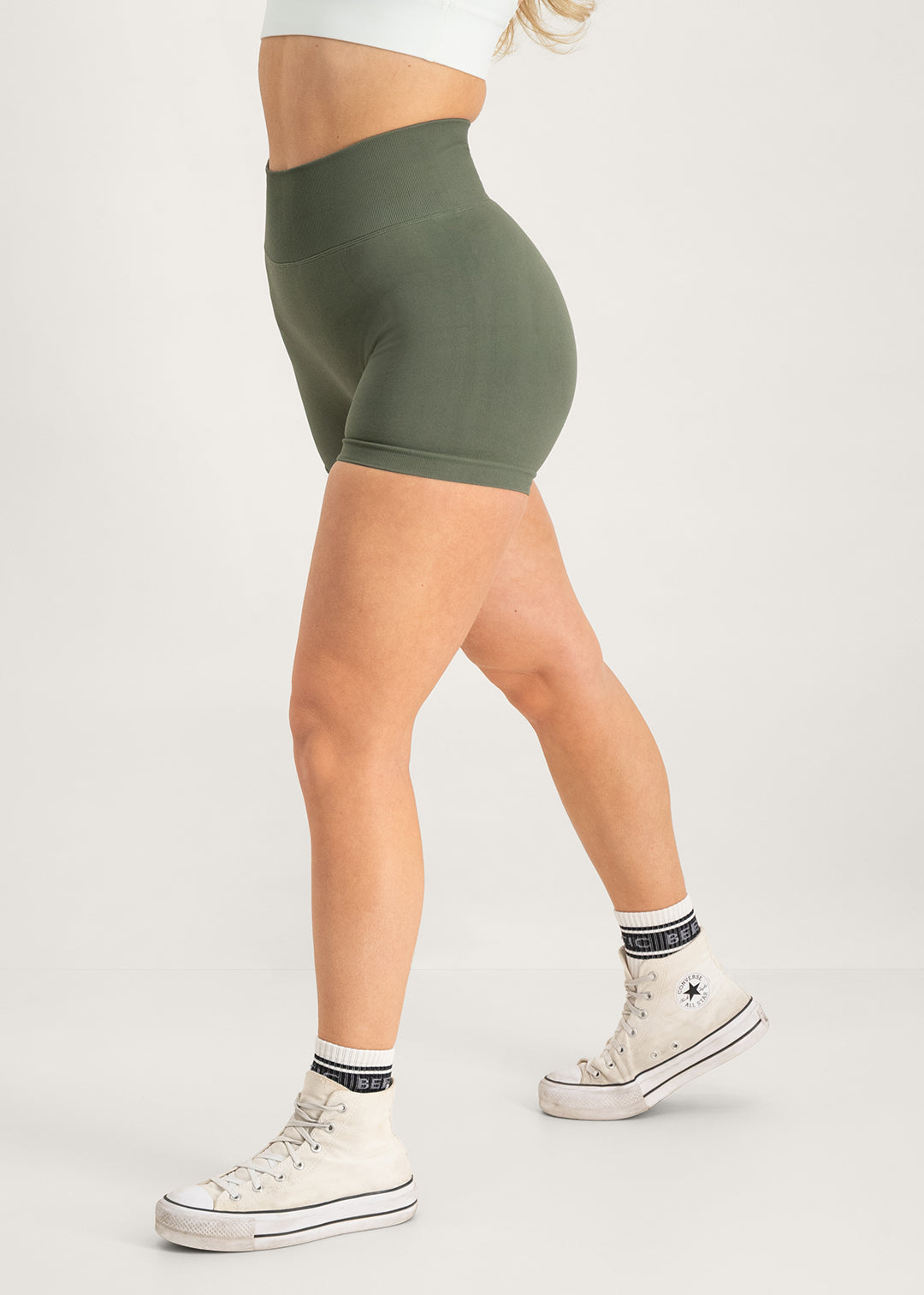 Fusion - Scrunch Seamless Short Earth Sage